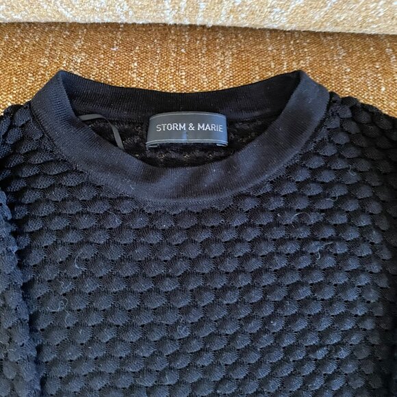 Women's black scallop knit sweater (size small) - Picture 2 of 2